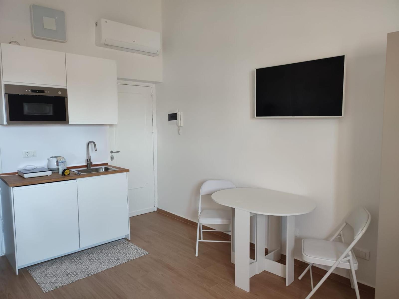New Superior Holiday House Κατάνια Εξωτερικό φωτογραφία